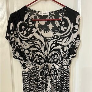 Black and White Women's Top